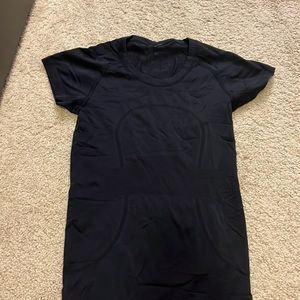 Lululemon Swiftly Tech shirt